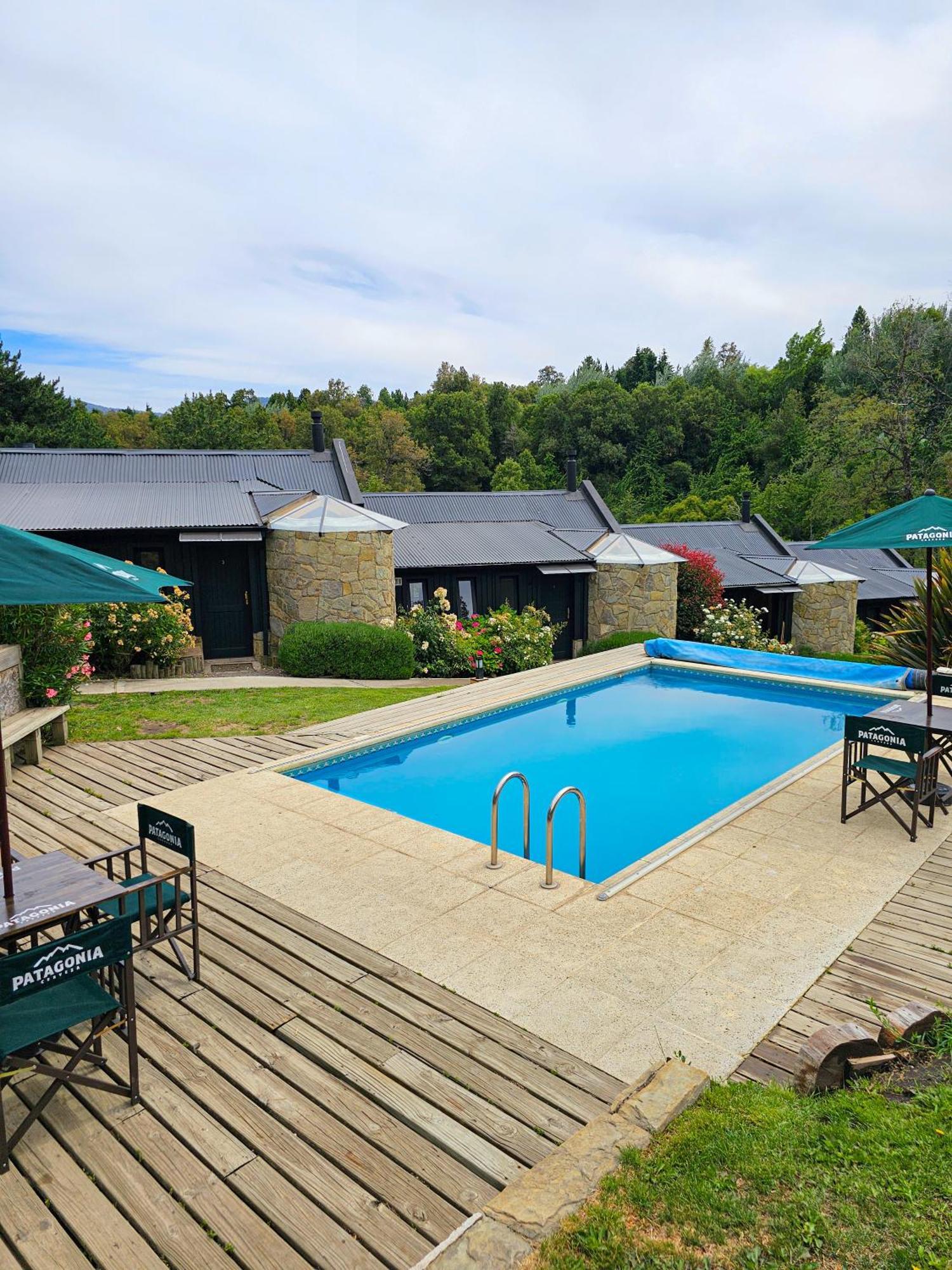 Das Rosenhaus Apart Hotel By Rosas Blancas San Martin de los Andes Exterior photo